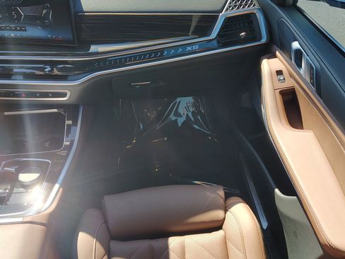 Used 2024 BMW X5 sDrive40i w/ Parking Assistance Package image 16