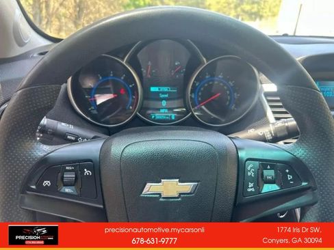Used 2016 Chevrolet Cruze LT FWD image 14