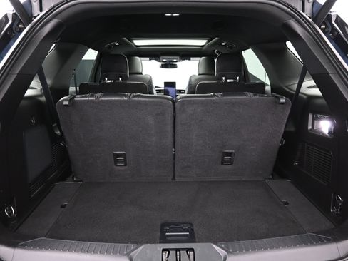 Used 2021 Ford Explorer ST w/ Equipment Group 401A image 6