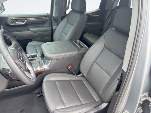 Used 2025 GMC Sierra 1500 Elevation w/ Elevation Premium Package AWD/4WD image 11