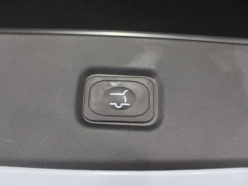 New 2026 Lincoln Navigator Reserve image 17