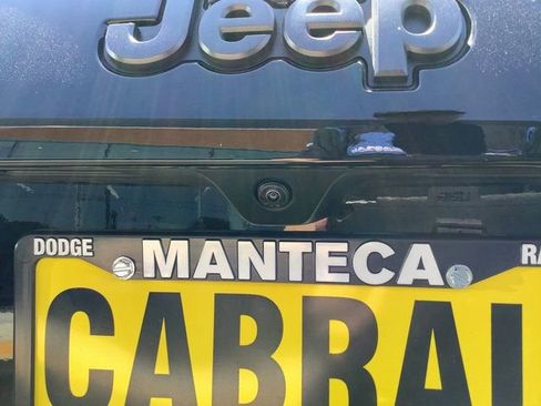 Used 2023 Jeep Compass High Altitude w/ Driver Assist Group I image 29