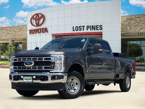 Used 2024 Ford F250 XLT AWD/4WD image 1