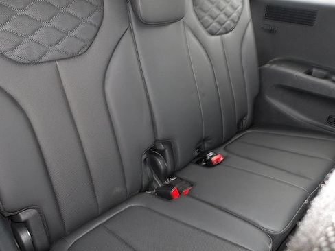 Used 2022 Hyundai Palisade Limited w/ Cargo Package AWD/4WD image 10