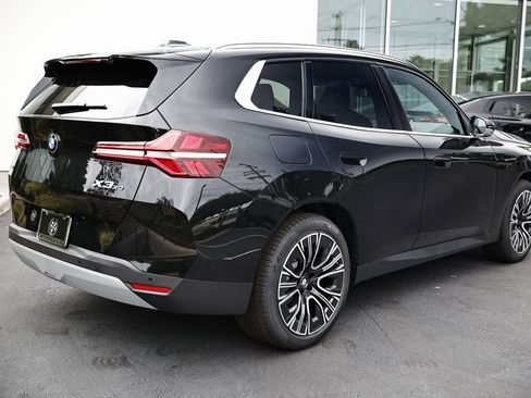 Used 2025 BMW X3 xDrive30i w/ Premium Package image 7