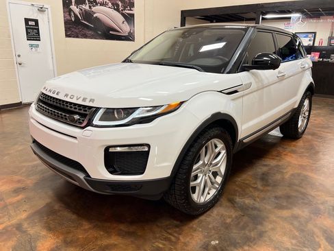 Used 2018 Land Rover Range Rover Evoque HSE image 5