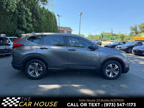 Used 2017 Honda CR-V LX image 6