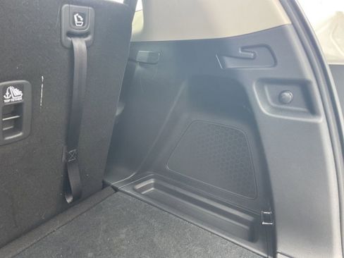 Certified 2025 Honda Pilot EX-L image 24