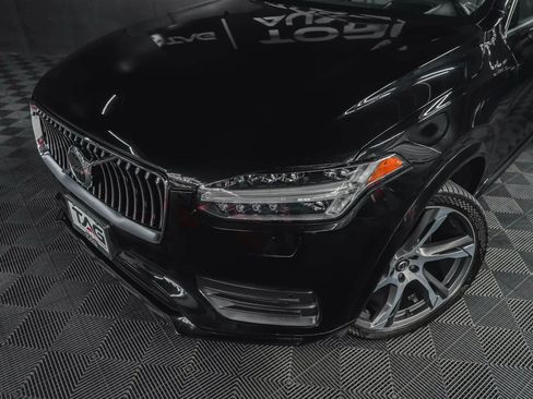 Used 2020 Volvo XC90 T6 Momentum w/ Protection Package Premier image 3
