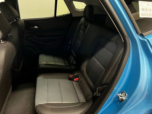 New 2026 Chevrolet Trax LT w/ Driver Confidence Package FWD image 28
