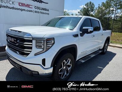 Used 2022 GMC Sierra 1500 SLT w/ SLT Convenience Package