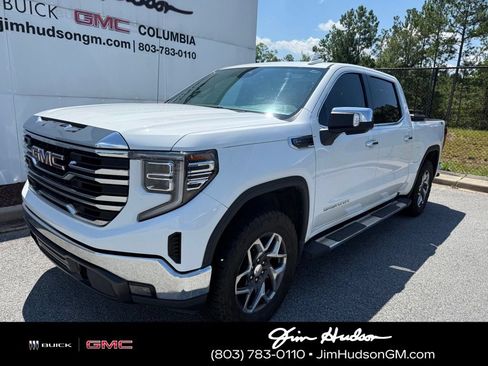 Used 2022 GMC Sierra 1500 SLT w/ SLT Convenience Package AWD/4WD image 1