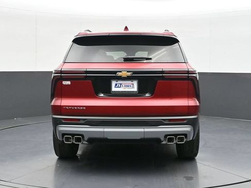 New 2026 Chevrolet Traverse LT w/ LPO, Floor Liner Package FWD image 8