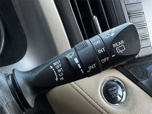 Used 2018 Toyota RAV4 Limited w/ All Weather Liner Package image 22