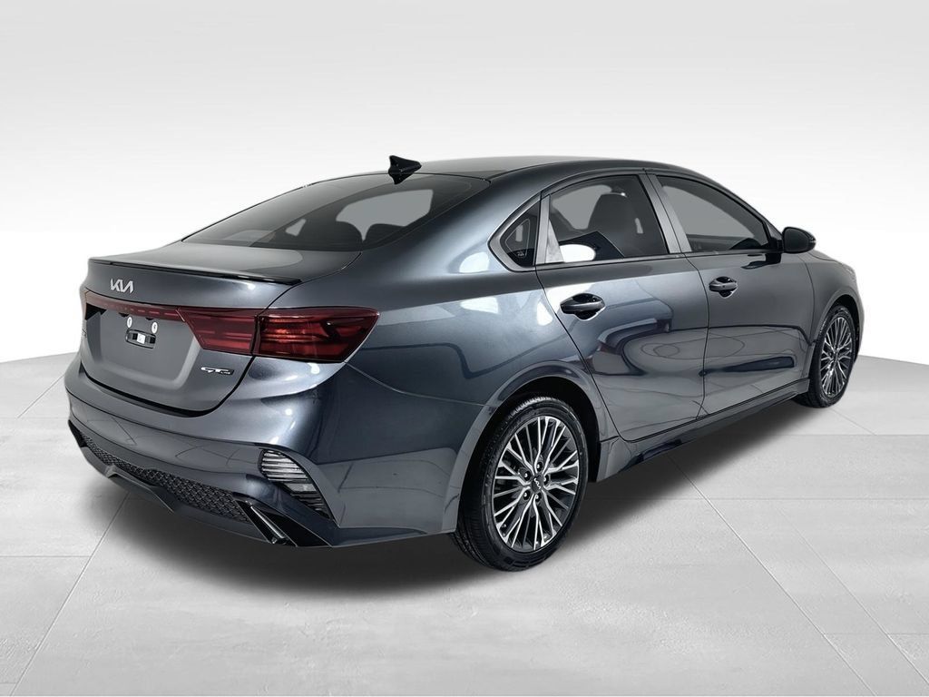 Used 2024 Kia Forte GT-Line FWD image 8