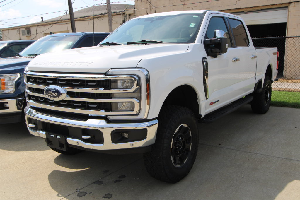 Used 2024 Ford F250 King Ranch w/ Tremor Off-Road Package AWD/4WD image 4