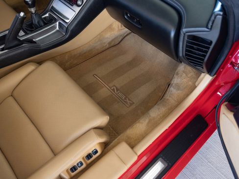 Used 2005 Acura NSX T image 43