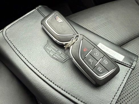 Certified 2024 Cadillac XT4 Sport AWD/4WD image 52