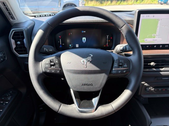 New 2026 Ford Bronco Sport Outer Banks w/ Outer Banks Tech Package+ AWD/4WD image 14