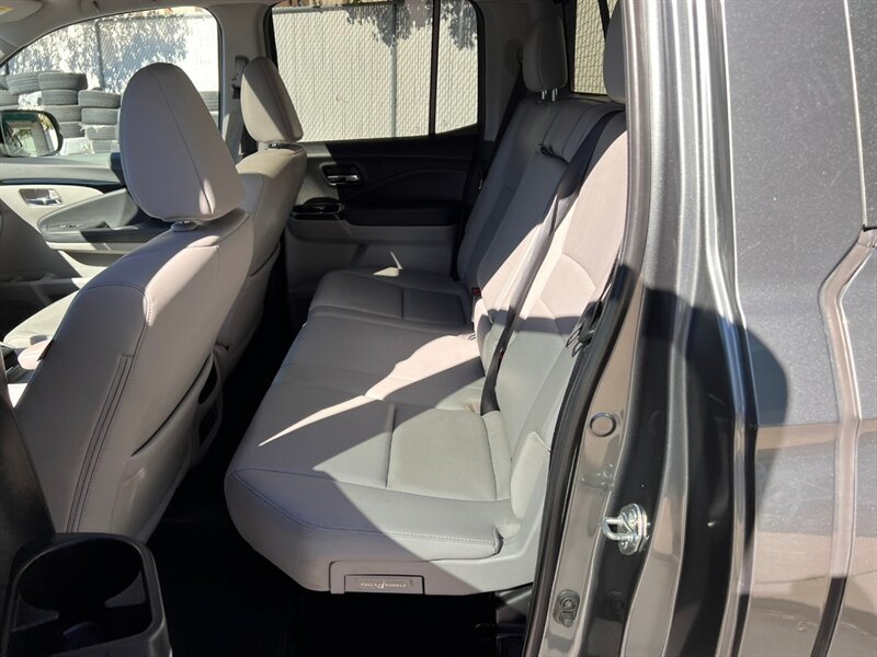 Used 2019 Honda Ridgeline RTL-E image 19