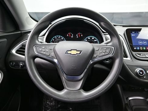Used 2024 Chevrolet Malibu LT FWD image 25
