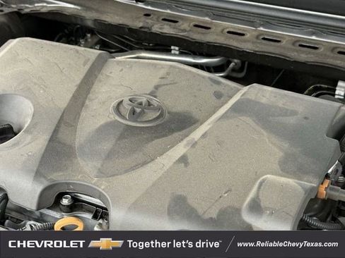 Used 2023 Toyota Camry SE FWD image 30