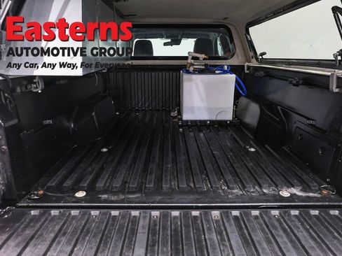 Used 2023 Toyota Tacoma SR AWD/4WD image 9