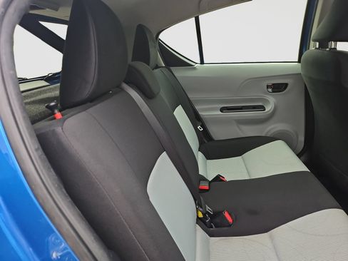 Used 2014 Toyota Prius C Three FWD image 43