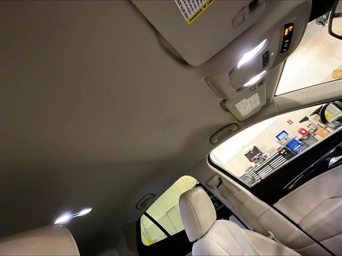 Used 2023 Buick Envision Preferred image 12