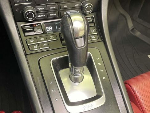 Used 2018 Porsche 911 Carrera GTS image 33