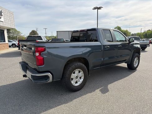 Used 2020 Chevrolet Silverado 1500 LT w/ All-Star Edition image 8