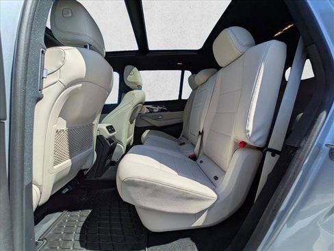 Certified 2024 Mercedes-Benz GLS 450 4MATIC image 21