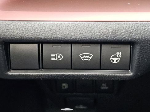 New 2026 Toyota Prius Plug-In Hybrid FWD image 13