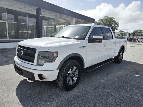 Used 2014 Ford F150 FX4 w/ Equipment Group 402A Luxury image 2