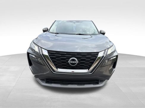 Used 2023 Nissan Rogue S AWD/4WD image 2