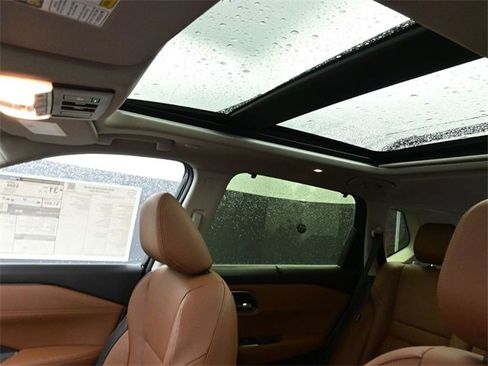 New 2026 Nissan Rogue Platinum w/ Platinum Premium Package image 10