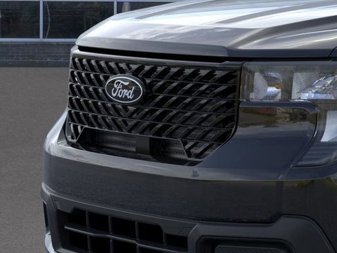 New 2025 Ford Maverick XLT w/ XLT Luxury Package image 18