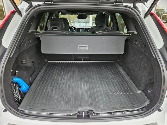 Used 2021 Volvo XC60 T8 Polestar AWD/4WD image 12
