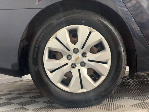 Used 2016 Chevrolet Cruze LS FWD image 27
