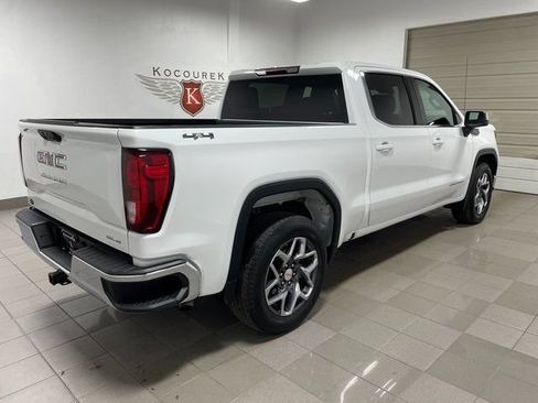 Used 2023 GMC Sierra 1500 SLE AWD/4WD image 6