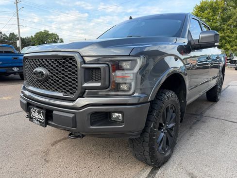 Used 2019 Ford F150 Lariat w/ Equipment Group 502A Luxury AWD/4WD image 4