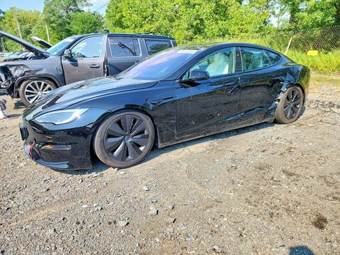 Used 2024 Tesla Model S AWD/4WD image 2