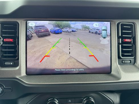 Used 2025 Ford Bronco Big Bend w/ Black Diamond Package AWD/4WD image 21