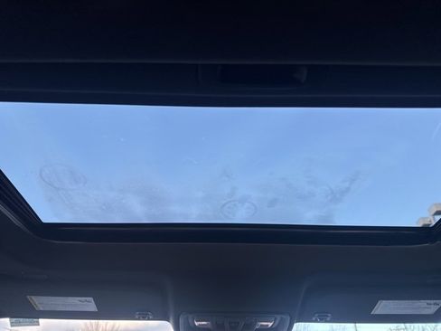 Used 2021 GMC Sierra 1500 AT4 w/ AT4 Value Package image 24