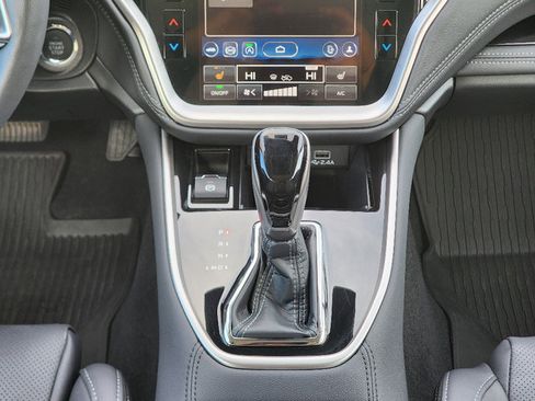 Certified 2025 Subaru Legacy Limited image 18