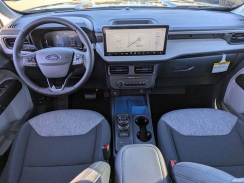 New 2025 Ford Maverick XLT w/ XLT Luxury Package image 16