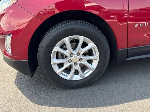 Used 2020 Chevrolet Equinox LT FWD image 26