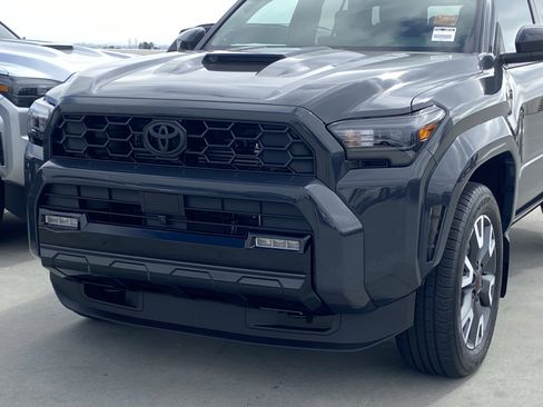 New 2026 Toyota 4Runner TRD Sport Premium AWD/4WD image 7