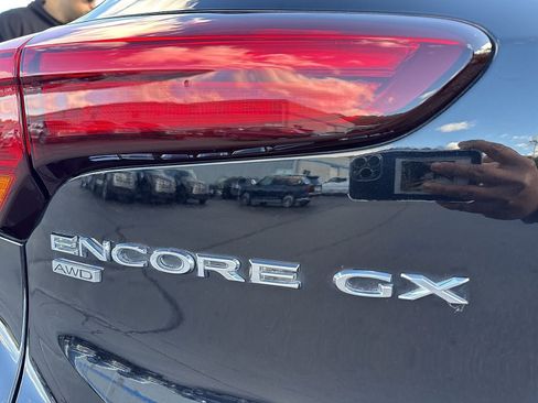 Used 2022 Buick Encore GX Essence w/ Experience Buick Package AWD/4WD image 14