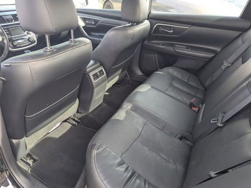 Used 2018 Nissan Altima 2.5 SL FWD image 31